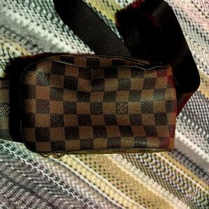 Louis Vuitton Paris men’s sling bag